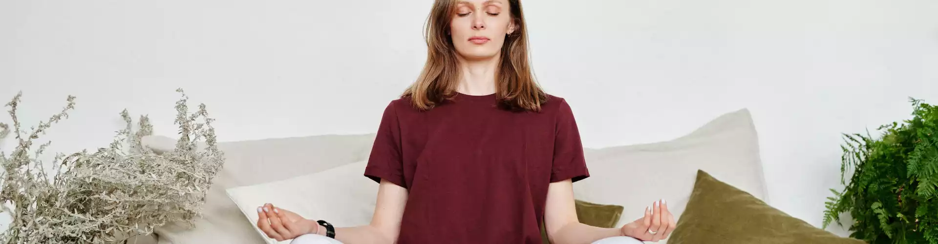 Práctica de mantra y meditación de año nuevo